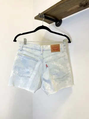 Vintage Levi Cutoff Shorts 27